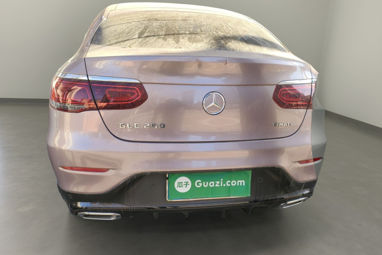 奔驰GLC轿跑 2020款 GLC 260 4MATIC 轿跑SUV车身外观6