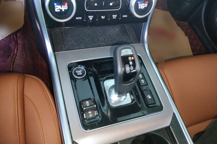 捷豹XEL 2022款 2.0T 250PS R-DYNAMIC S进取运动版局部细节18