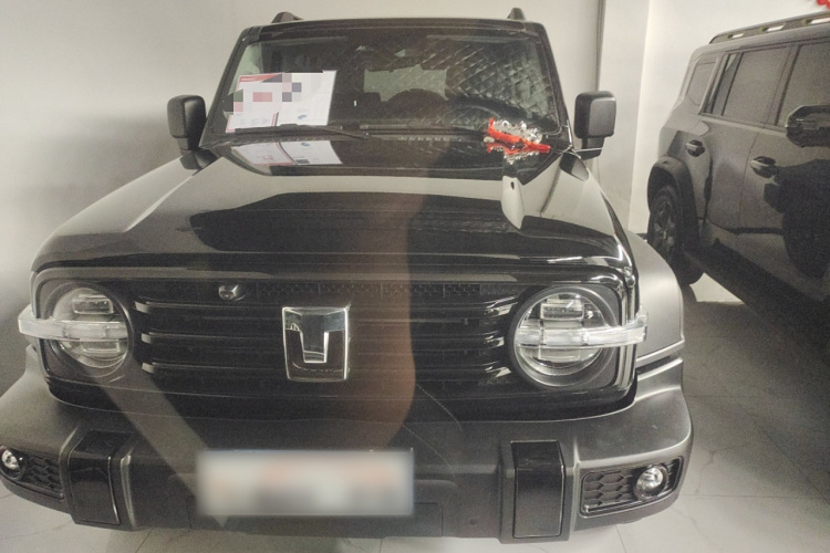 坦克300 2021款 越野版 2.0T 征服者车身外观6001