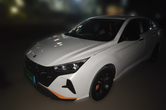 东风风神 奕炫 2023款 1.5L 自动荣耀版