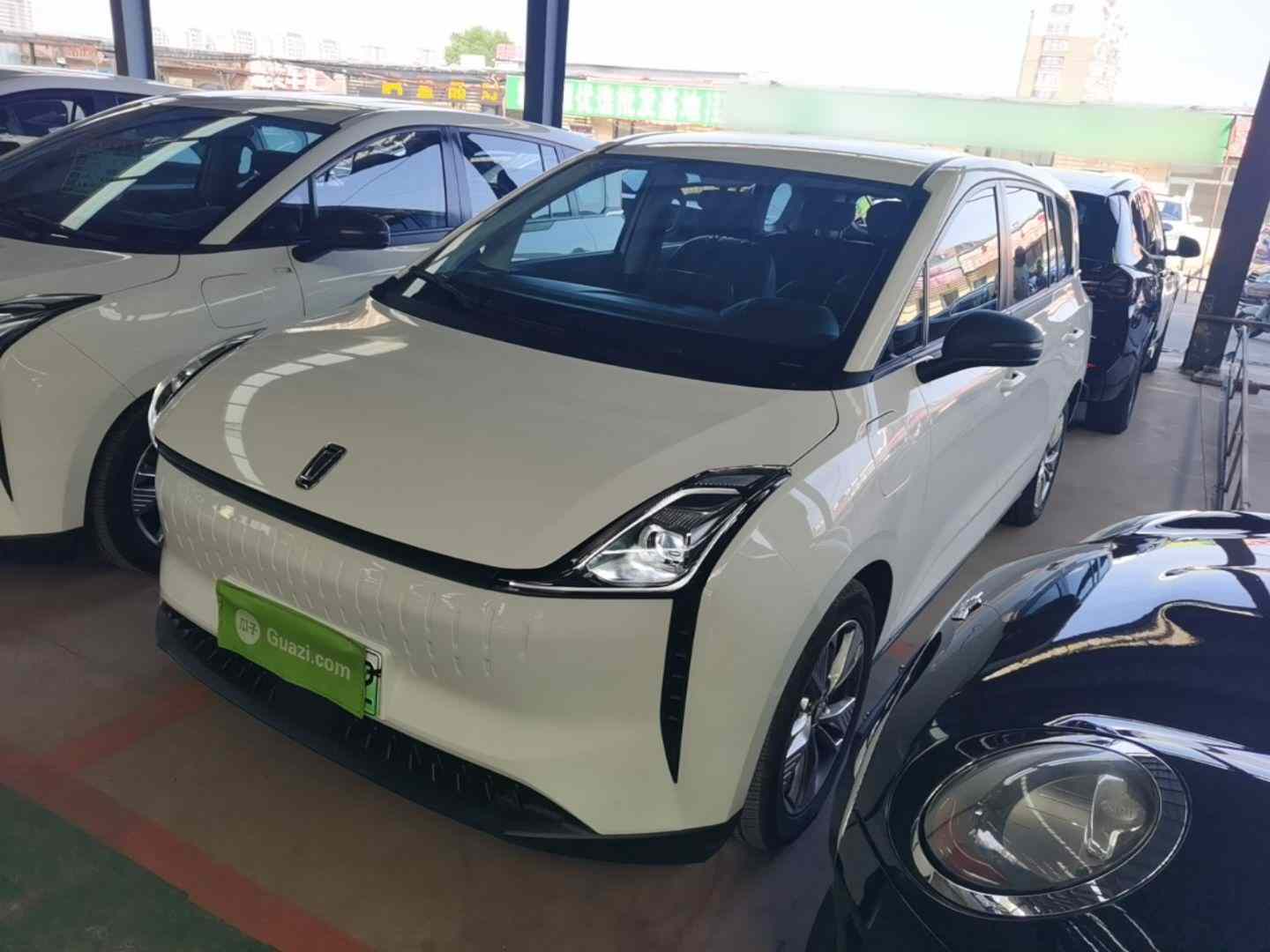 奔腾NAT 2023款 PRO 舒享出行版 425km(2)