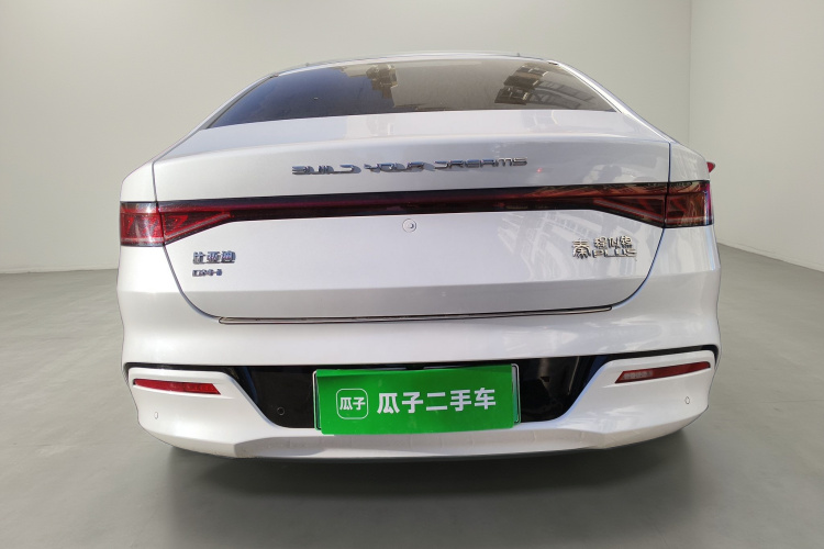 比亚迪 秦PLUS 2024款 荣耀版 DM-i 55KM领先型车身外观6