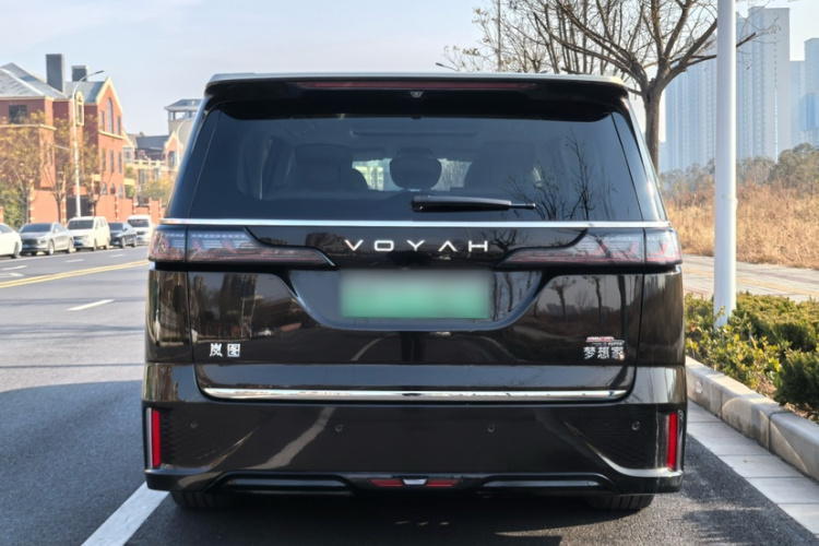 岚图汽车 岚图梦想家 2025款 PHEV 四驱旗舰乾崑版车身外观6007