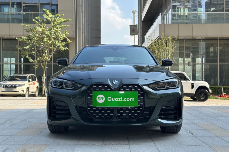 宝马4系 2023款 425i Gran Coupe M运动曜夜套装车身外观6008