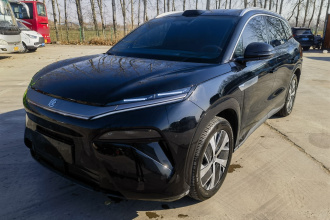 比亚迪 唐L 2025款 DM 215KM激光雷达旗舰型