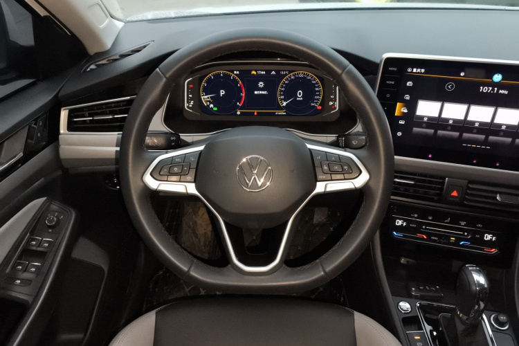 大众 宝来 2023款 300TSI DSG尊行版局部细节13