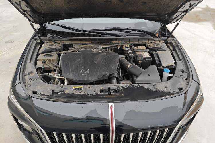 红旗H5 2023款 1.5T DCT智联旗韵版机舱底盘24