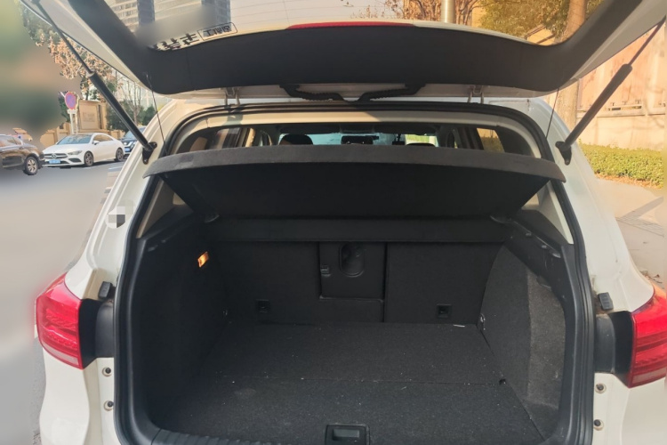 大众 途观 2016款 280TSI 自动两驱丝绸之路风尚版中控内饰23