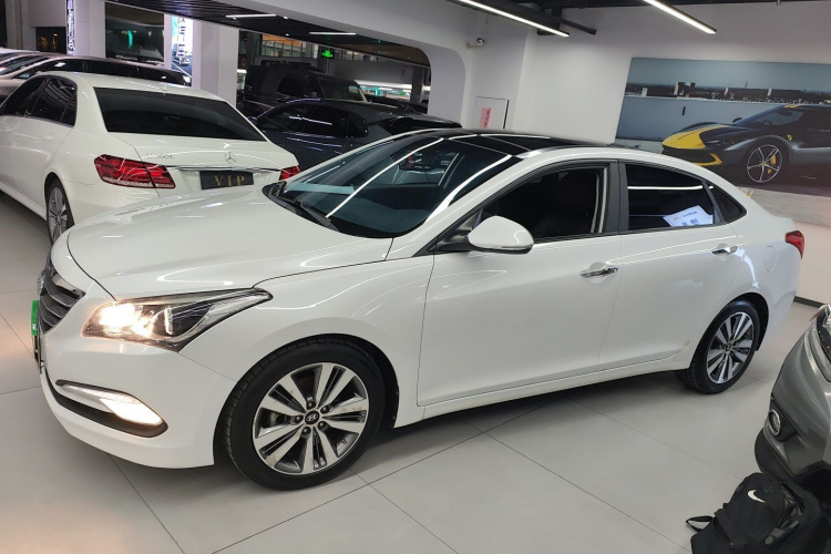 现代 名图 2016款 1.8L 自动智能型GLS车身外观4