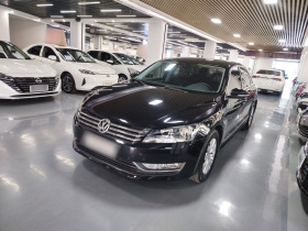 大众 帕萨特 2014款 1.8TSI DSG尊荣版