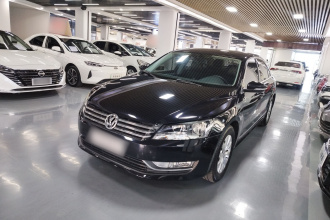 大众 帕萨特 2014款 1.8TSI DSG尊荣版
