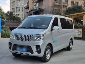 长安凯程 长安睿行M60 2023款 1.5L GDI舒适型客车6/7座