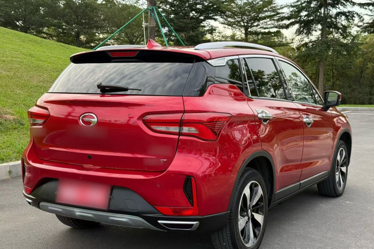 广汽传祺 传祺GS4 2018款 235T 自动两驱豪华智联版车身外观6005