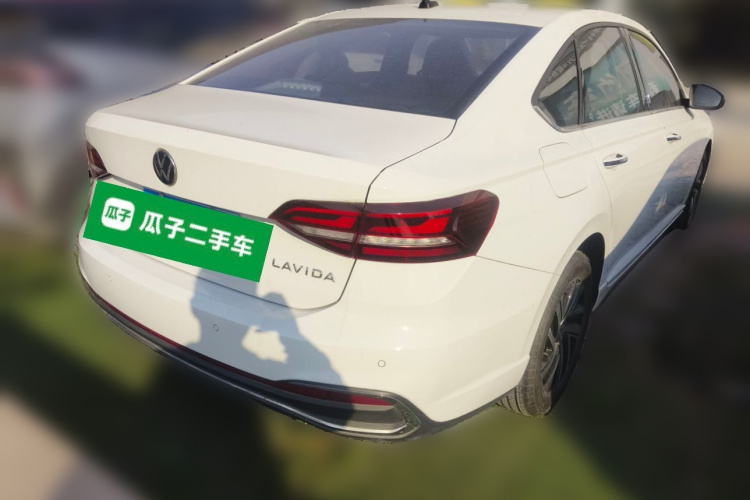 大众 朗逸 2023款 1.5L 自动五百万版车身外观7