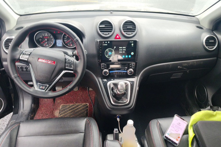 哈弗H6 2015款 升级版 1.5T 手动两驱精英型中控内饰12