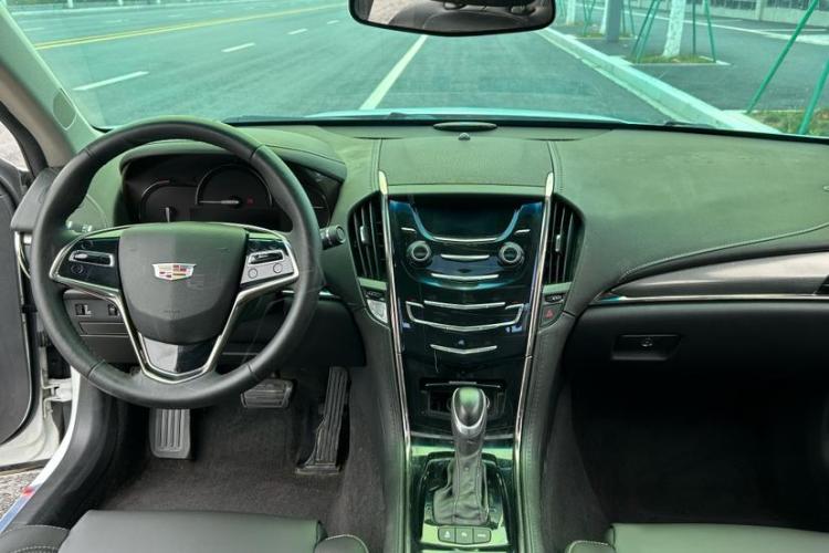 凯迪拉克ATS-L 2017款 28T 技术型中控内饰7001