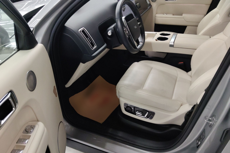 理想汽车 理想L8 2024款 Pro中控内饰20