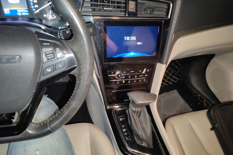 启辰D60 2018款 1.6L CVT智联豪华版局部细节16