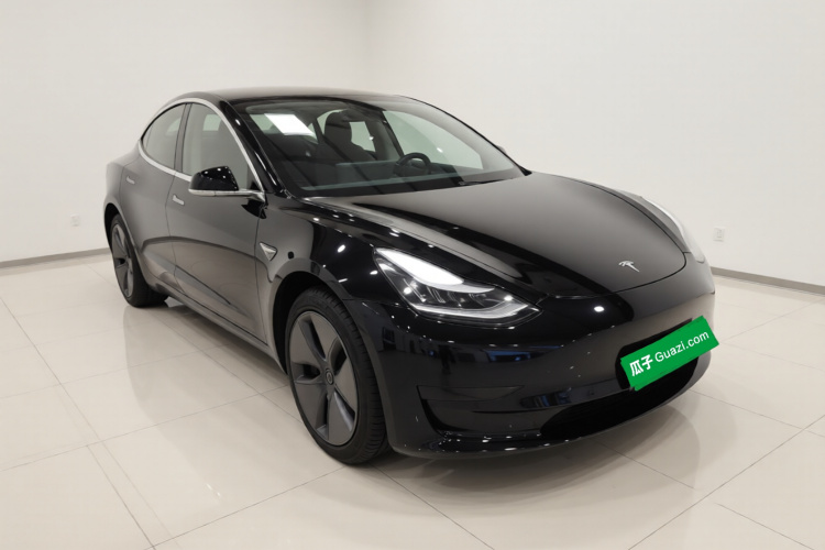 特斯拉 Model 3 2020款 改款 标准续航后驱升级版车身外观3