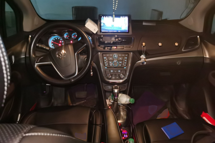 别克 昂科拉 2015款 1.4T 自动两驱都市精英型中控内饰12