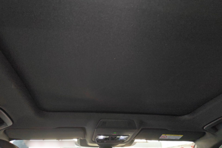 大众 帕萨特 2025款 Pro 380TSI 星空龙尊版局部细节22