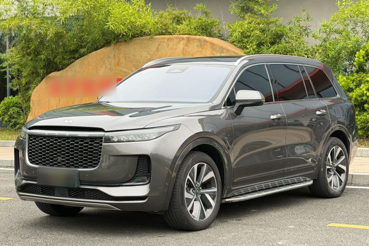 理想汽车 理想ONE 2021款 增程6座版车身外观6006