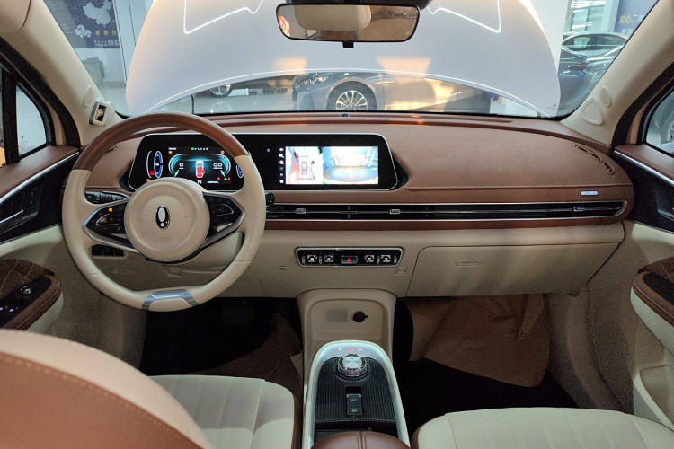 欧拉好猫 2021款 400km标准续航 雅典娜版 三元锂中控内饰12