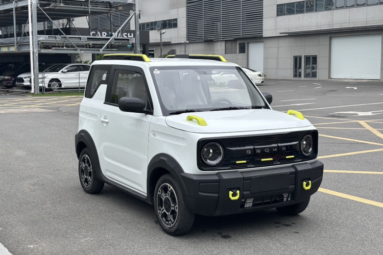 吉利银河 2025款 210km 熊猫骑士车身外观6006