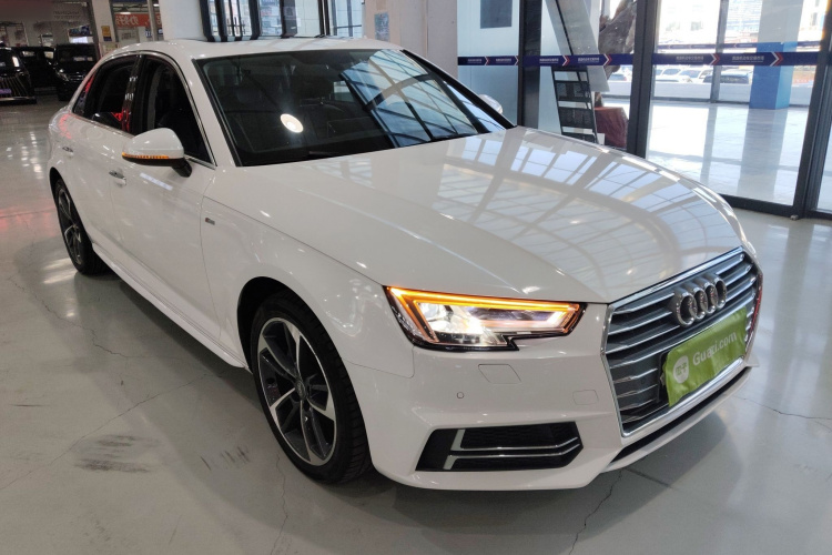 奥迪A4L 2018款 30周年年型 40 TFSI 时尚型车身外观6002