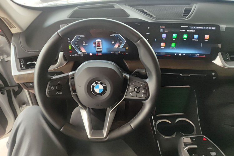 宝马X1 2023款 xDrive25Li X设计套装局部细节13