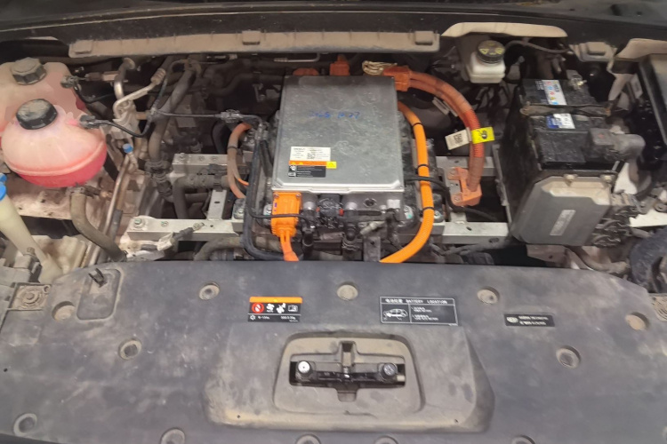 吉利几何C 2020款 甄选续航版 550KM C++局部细节24