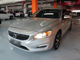 沃尔沃S60 2019款 S60L T3 智进版