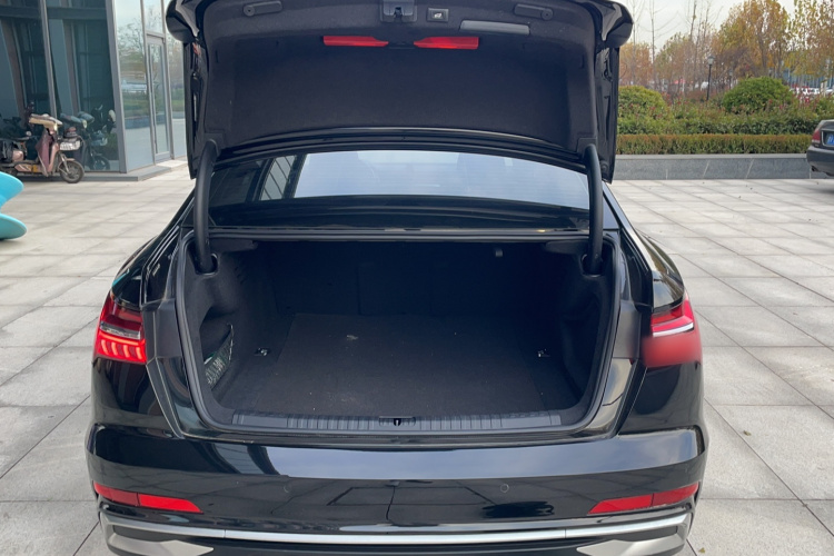 奥迪A6L 2024款 40 TFSI 豪华动感型局部细节23