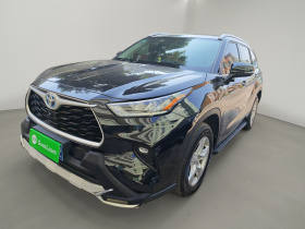 丰田 汉兰达 2022款 双擎 2.5L 四驱精英版 7座