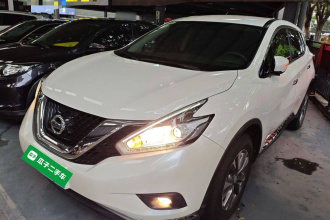 日产 楼兰 2021款 2.5L XE 两驱精英版