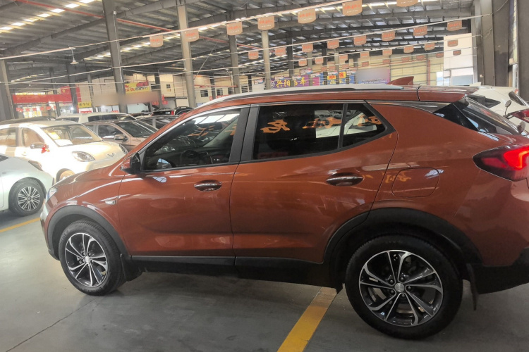 别克 昂科拉GX 2020款 20T CVT两驱豪华型车身外观4