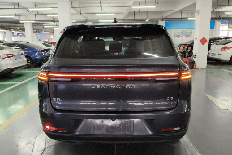 零跑汽车 零跑C10 2024款 530智享版车身外观6