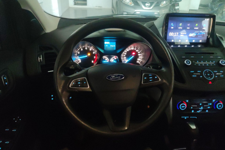 福特 翼虎 2017款 EcoBoost 180 两驱精翼型中控内饰13