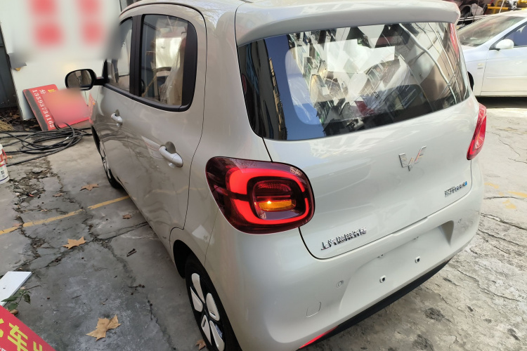 五菱汽车 宏光MINIEV 2025款 四门版 进阶款车身外观4