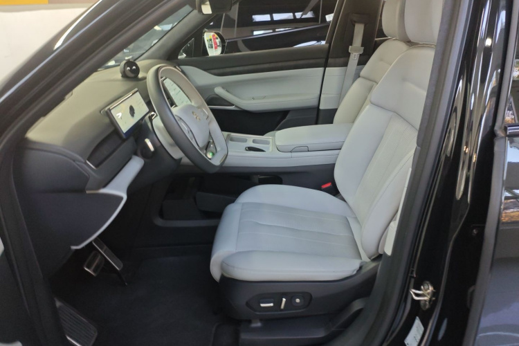 蔚来ES8 2023款 100kWh局部细节19