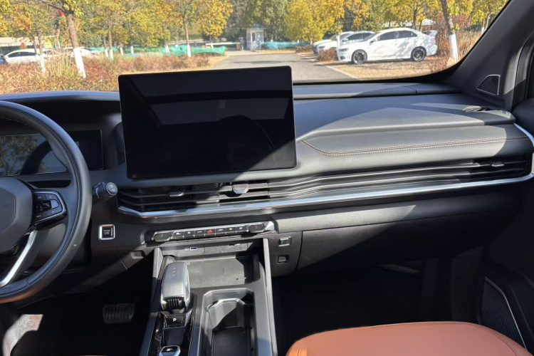 吉利汽车 豪越L 2024款 2.0T DCT旗舰型中控内饰7007