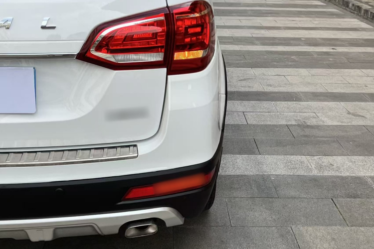 哈弗H6 2019款 运动版 1.5T 手动两驱精英型 国VI车身外观6006