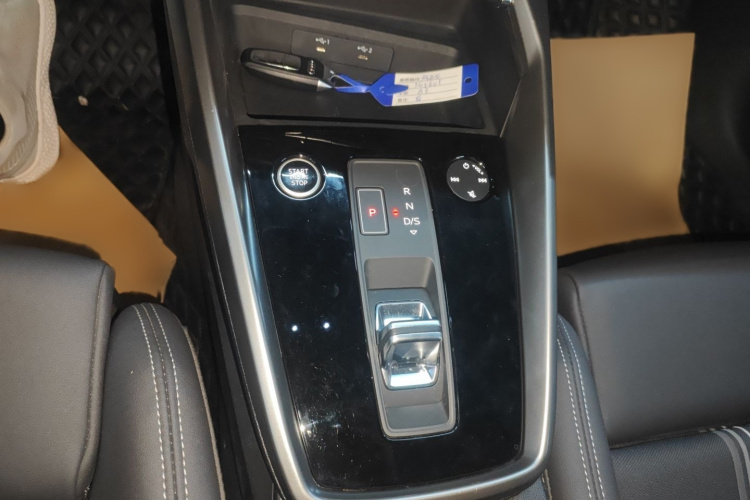 奥迪A3 2023款 改款 A3L Limousine 35 TFSI 时尚运动型局部细节18