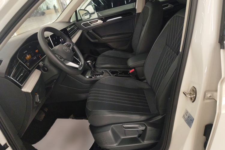 大众 途观L 2022款 330TSI 自动两驱舒享版局部细节19