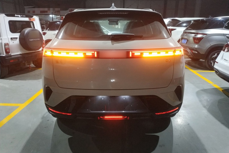 领克06 2026款 Relive 1.5T Ultra车身外观6