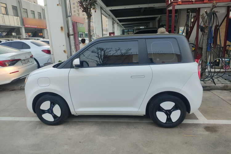 长安启源 长安Lumin 2023款 205km 香沁款车身外观4