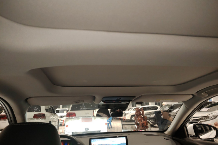 日产 天籁 2022款 2.0L XL-Upr 优享版中控内饰22