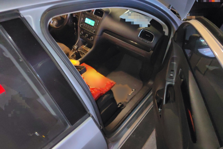 大众 高尔夫 2012款 1.6 手动舒适型局部细节9005