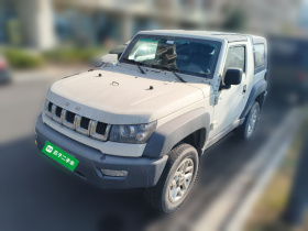 北京越野 北京BJ40 2016款 2.0T 手动两驱尊贵版