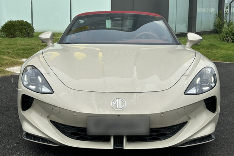 名爵 MG Cyberster 2024款 520km 传奇四驱红篷版车身外观6005